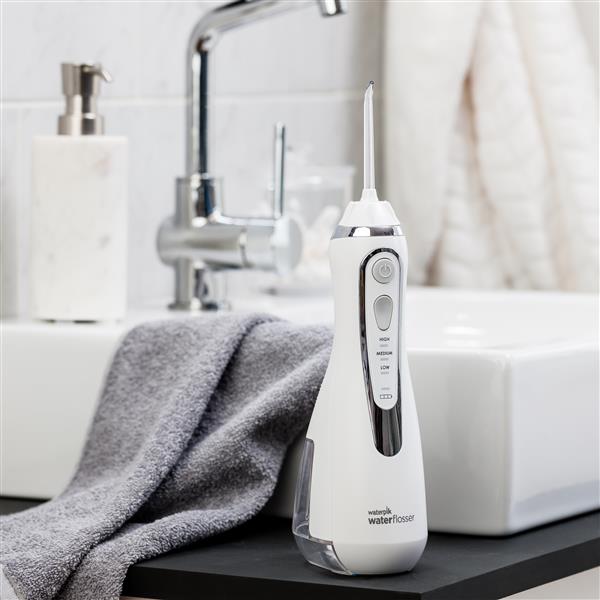 White Cordless Advanced 2.0 Water Flosser WP-580 In Bathroom